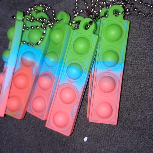 Pop it mini key chains - Picture 11 of 12